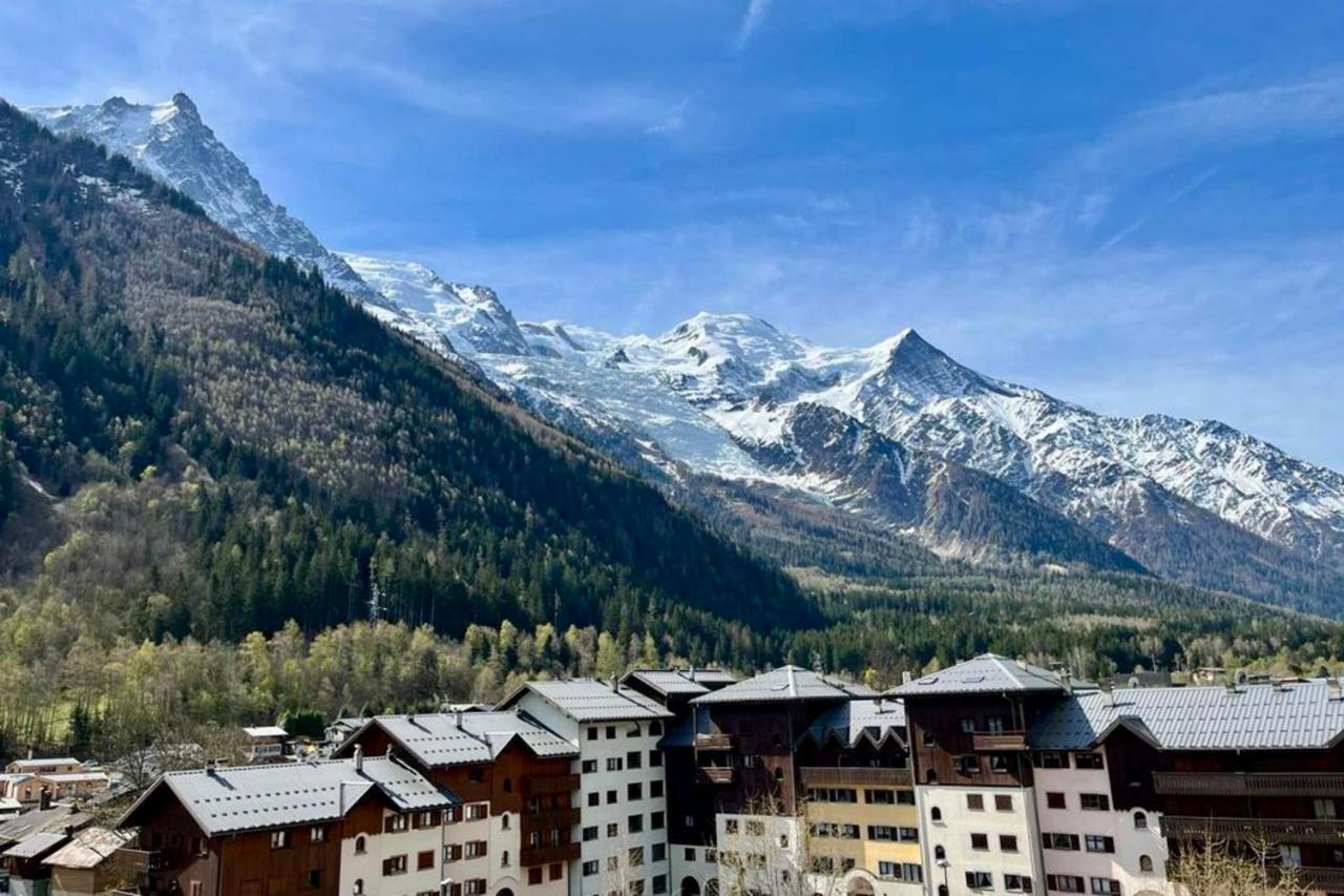 Apartment Of 55 M With Balcony View Mont Blanc Chamonix Exterior photo